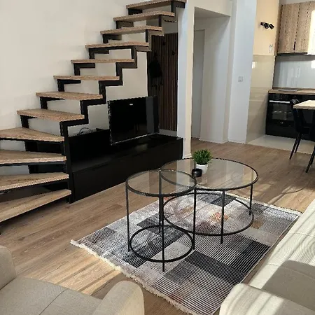 Apartamento Lux Duplex Kj *